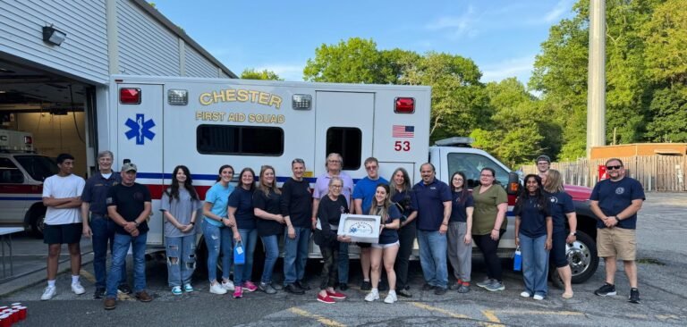 75th Anniversary Team Photo with Cake
